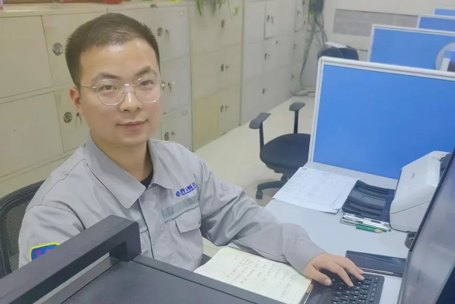 1747809561256565.jpg 4.jpg