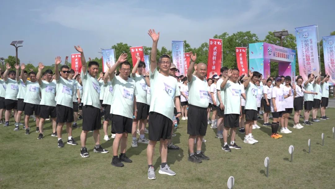 1747989432560897.jpg 4.jpg