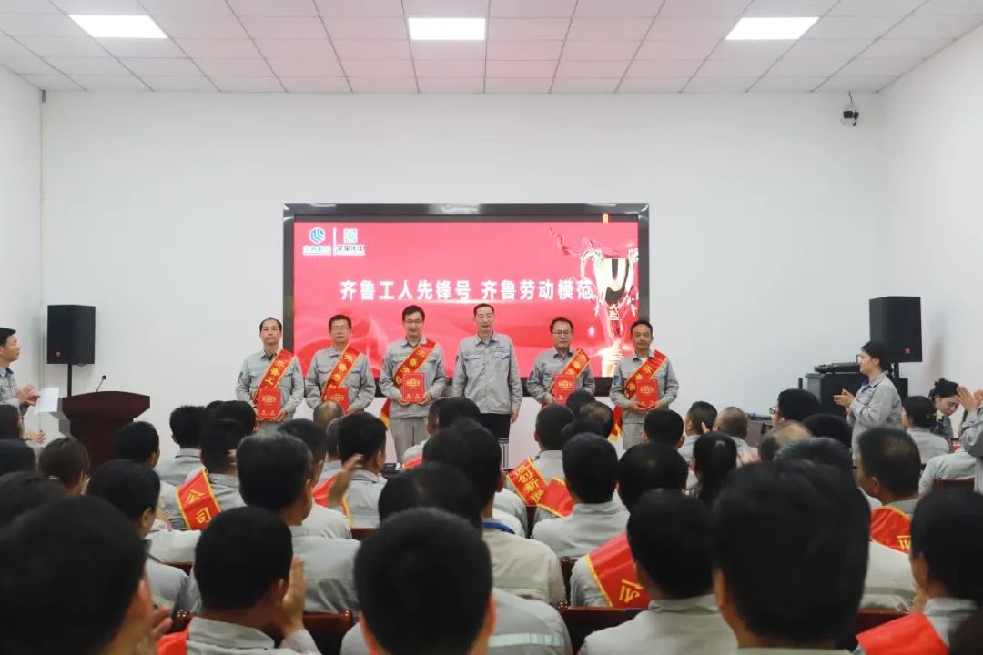 1747992111750968.jpg 10.jpg